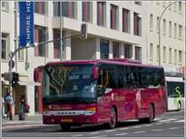 (EW 1537) Setra 416 UL des Busunternehmens Emile Weber nahe dem Bahnhof von Luxemburg, nach einem kurzen Halt wird seine Fahrt in Richtung Saarbrcken weitergehen. 17.06.2013