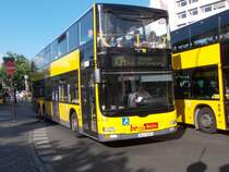 MAN Lions City DD - BVG Wagen 3337 als X34 Kladow am Bhf.Zoo (21.06.13)