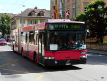 Bern Mobil - Volvo-BL7-Hess Nr.260  BE 572260 unterwegs in Nidau fr das ETF 2013 in Biel am 22.06.2013