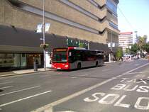 Neuer Mercedes-Benz Citaro O 530 C2, Wagen 693, bedient die Haltestelle Maisonnave-Calvo Sotelo in Alicante am 28.06.2013.