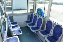 Microbus by Gruau im Centrum von Calais. 2007 wurde eine neue Version der Microbus mit Euro 4-Motor auf den Markt gebracht,  gesehen am 24.05.2013. Der Bus hat Platz f�r 10 sitzende  und 12 stehende Fahrg�sten