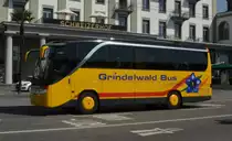 Setra S 411 HD Reisebus, der ,,Grindelwald Bus&acute;&acute; in Luzern am 18.06.2013 gesehen.