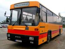STEYR eines privaten Busunternehmens f�hrt f�r POSTBUS; 080423