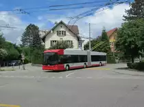Stadtbus Nr. 115 am 11.6.2012 kurz vor der Post Seen, hier kreuzen sich die Linien 2 + 3.