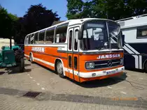 Oltimer Ausstellung Wilhelmshaven ein Janssen Reise Bus
BJ 1975
O 302
50 Sitzer