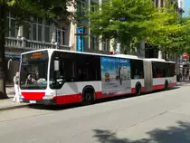 Hochbahn Wagen 7827 - Mercedes Citaro G Bj.2008 als 5 Burgwedel - M�nckebergstr.,
7.7.2013