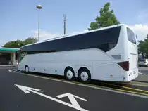 Setra 517 HD en route pour la maison Albus Zurich, Gunzgen-Sud le 20.07.2013