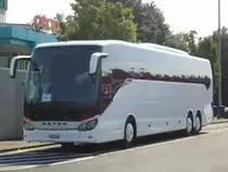 Setra 517 HD en route pour la maison Albus Zurich, Gunzgen-Sud le 20.07.2013
