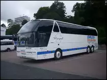Neoplan Starliner von Ehrlich Touristik aus Deutschland im Stadthafen Sassnitz am 15.09.2012