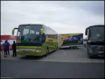 Setra 415 GT-HD von Polster & Pohl aus Deutschland mit H�nger im Stadthafen Sassnitz am 21.09.2012