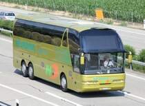 Neoplan Starliner, Neukomm Reisen, Oensingen mi-juillet 2013 