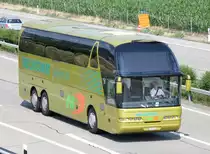 Neoplan Starliner, Neukomm Reisen, Oensingen mi-juillet 2013 