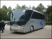 Setra 411 HD von Papuga aus D�nemark vor der Bastei am 01.10.2012