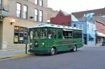 DTS, Deadwood (South Dakota). Hometown Trolley Villager in Deadwood, Lower Main Street. (25.7.2013)