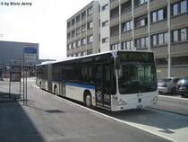 Der neue CitaroII G Nr. 82 der VBG am 24.4.08 beim Bahnhof Glattbrugg.