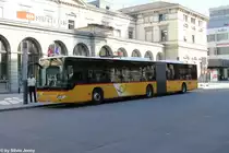 Postauto/PU Motrag Nr. 249 (Mercedes CitaroII O530G) am 2.8.2013 beim Winterthurer Hauptbahnhof. Seit der Umbau beim Bahnhofplatz abgeschlossen ist, halten die Postautos der Linie 676 direkt neben dem Bahnhofsgeb�ude, statt der Hauptpost.