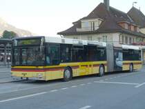 STI - MAN Gelenkbus Nr.87 BE 572087 bei den Bushaltestelle vor dem Bahnhof Spiez am 20.09.2007