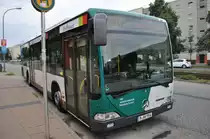 P-AV 914 auf der Linie 699 nach Bahnhof Rehbr�cke. Aufgenommen am 17.08.2013 Johannes Kepler Platz.