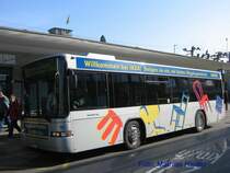 Scania/Hess in Burgdorf, auf einem Ortskurs, am 5.April 2008 beim SBB Bahnhof