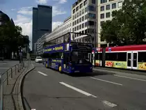 Sightseeing Bus am 17.08.13 in Frankfurt am Main 