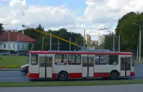 Am 16. August 2013 vom Touristenbus aus  erlegt :Obus in Vilnius. Es war nur ein Wochenendausflug, das Interesse lag mehr bei den kulturellen Sehensw�rdigkeiten, daher gab es auch nur dieses einzige (herzeigbare) Foto