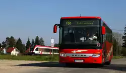 Keinesfalls Konkurrenz sondern eher ein gut abgestimmter Fahrplan ergänzen das Nahverkehrsangebot in der Weststeiermark.