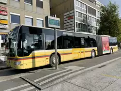 MB Citaro Facelift G 136, einer der beiden letzten Facelift der STI, am 10.11.20 beim Bahnhof Thun.