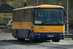 Ein Karosa (?) Kässbohrer (?) Lizenz ? in Vimperk, für den SEV.