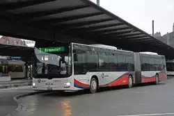 MAN Lions City 306, auf der Linie 7, wartet am 25.01.2023 an der Haltestelle beim Bahnhof Baden.