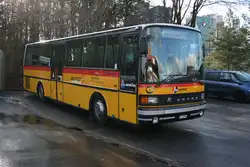 Noch immer sind bei PU Wyss in Boningen zwei Setra 213UL im t�glichen Linienverkehr anzutreffen: SO 21'793 (1993) am 18.1.2010 bei der Garage in Boningen.