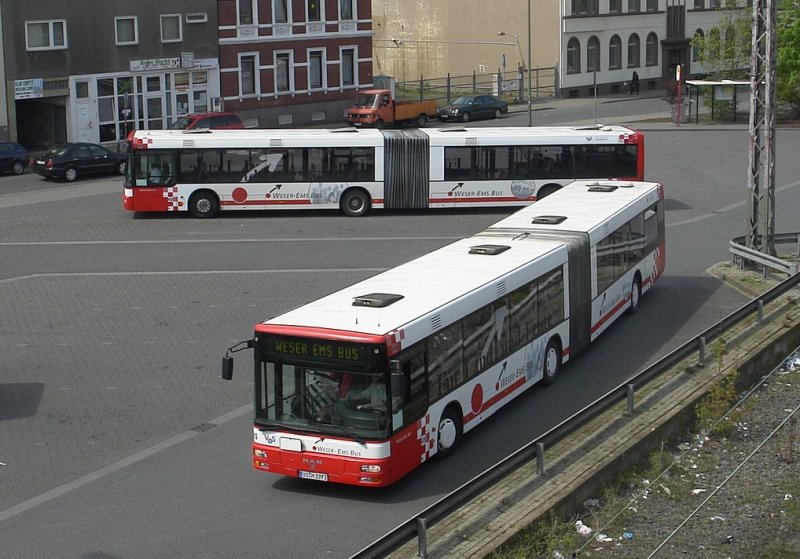 Wagen 425 erreicht hier den Pausenplatz am HBF Osnabrck.
27.6.2009