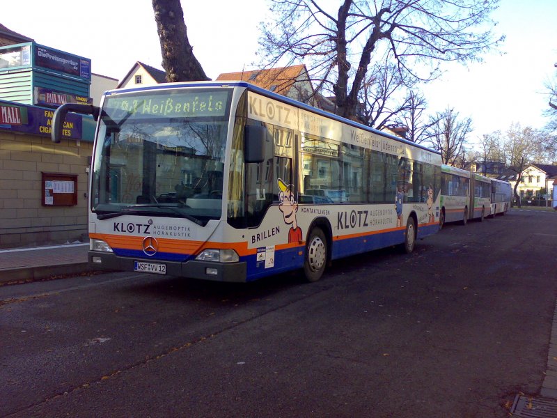 WSF-VV12, ein MB Citaro , am 7.12.2007 auf dem Weienfelser Busbahnhof, noch mit Werbung (hat er mitlerweile verloren).