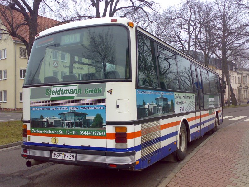 WSF-VV38, ein Setra Überlandbus der 200er Serie am 5.03.2009 in Weißenfels auf dem Busbahnhof. Er kam gerade aus Hohenmölsen, über die Linie 801.