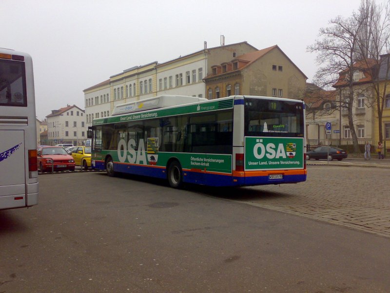 WSF-VV95 am 5.03.2009 auf dem Weienfelser Busbahnhof.
Der Linienanzeige zufolge msste er von der Linie 10 aus Richtung Leiling gekommen sein.