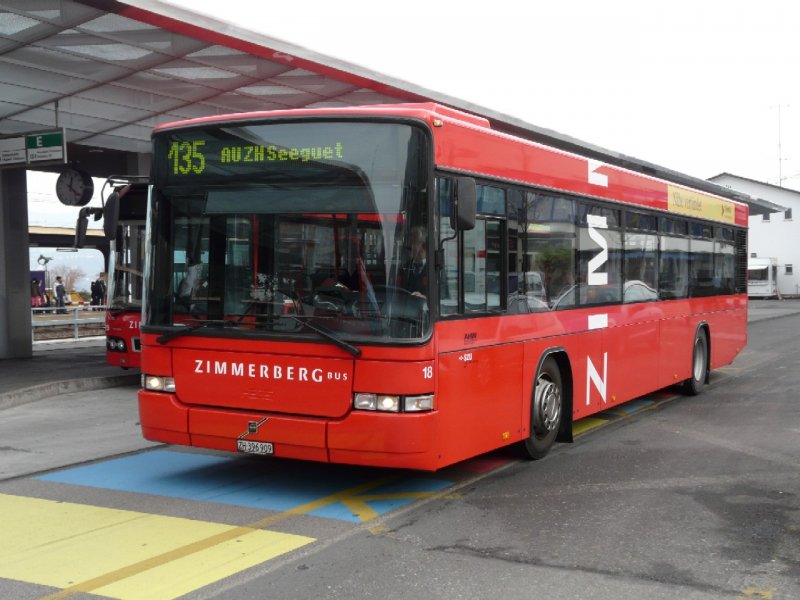 Zimmerberg Bus - Volvo-Hess Bus Nr.18  ZH 396909 unterwegs auf der Linie 135 in Horgen am 29.11.2008